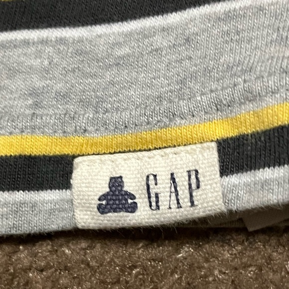 Little boys Baby Gap Grey Striped Short Sleeve Pocket T-Shirt - Picture 5 of 6